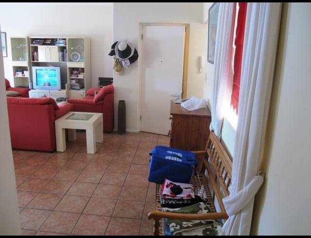 2 BEDROOM APARTMENT FOR SALE IN MUIZENBERG